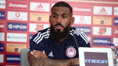 Εμβιλά: «Όποιος αγαπάει τον Ολυμπιακό θα πρέπει να είναι εκεί»