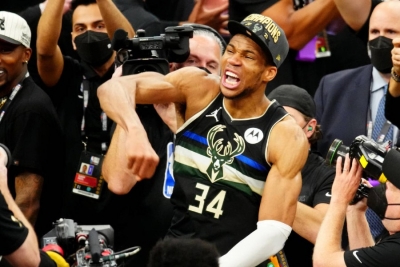 Γιάννης Αντετοκούνμπο: Έγινε στίχος στο νέο κομμάτι του Κάνιε Γουέστ