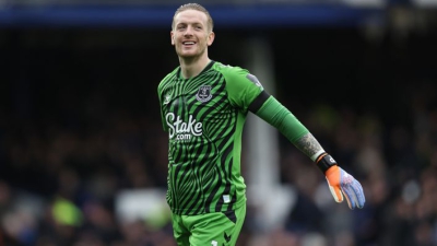 Ο Πίκφορντ έκανε δώρο φανέλα του σε 95χρονο παλαίμαχο της χιλιανής Έβερτον