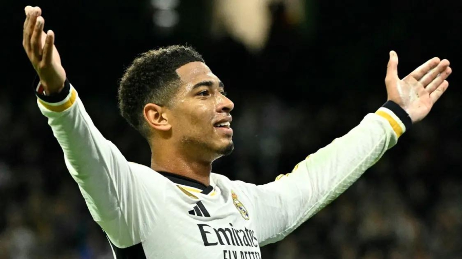 O Μπέλιγχαμ παραβιάζει έναν κανόνα της La Liga και όλοι κάνουν τα... στραβά μάτια!