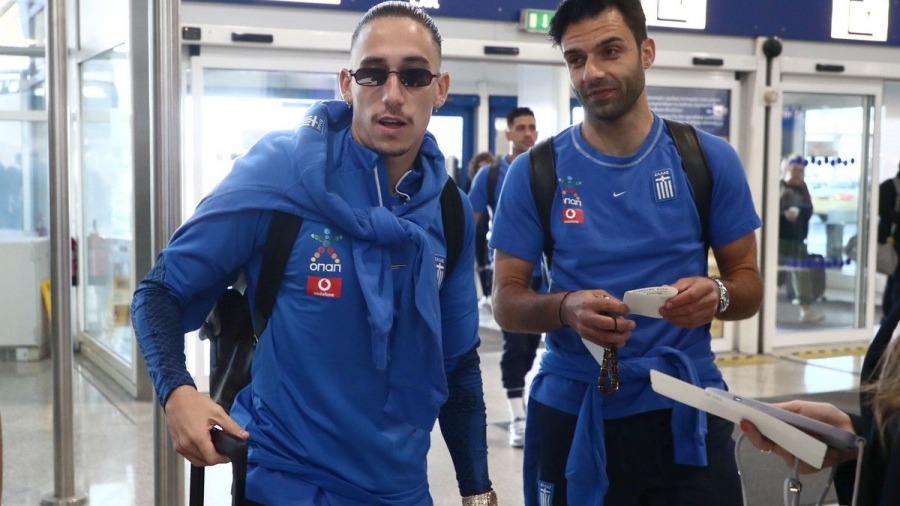 Η αποστολή της Εθνικής Ελλάδος «πετάει» για Δουβλίνο (video)