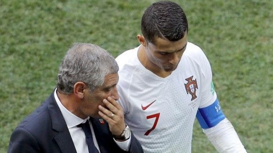 Αιχμές Σάντος για Σόλσκιερ: «Χρειάζεται χρόνο συμμετοχής ο Κριστιάνο»