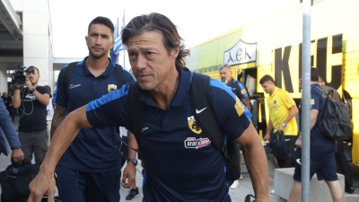 Αλμέιδα: «Πάμε να παίξουμε για την ΑΕΚ και την οικογένεια του Μιχάλη» (video)