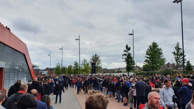 Λίβερπουλ: Ουρές έξω από το Anfield και καθυστέρηση στο φιλικό με την Αθλέτικ Μπιλμπάο – απολογήθηκε ο σύλλογος!