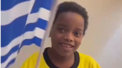 H AEK εύχεται «Χρόνια Πολλά» στην Ελλάδα με τον... γλυκύτατο Γκαρσία Junior!