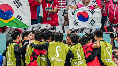 Νότια Κορέα - Πορτογαλία 2-1: Το έκαναν όπως το 2002 οι Κορεάτες με... ήρωα τον Χι Τσαν Χουάνγκ! (video)