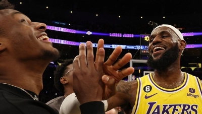 Καθησυχαστικός Λεμπρόν για την κατάσταση του γιου του: «Όλοι είμαστε καλά»