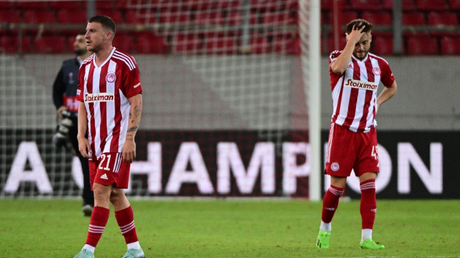 Ολυμπιακός: 15 ματς, 15 διαφορετικές ενδεκάδες, 38 παίκτες!