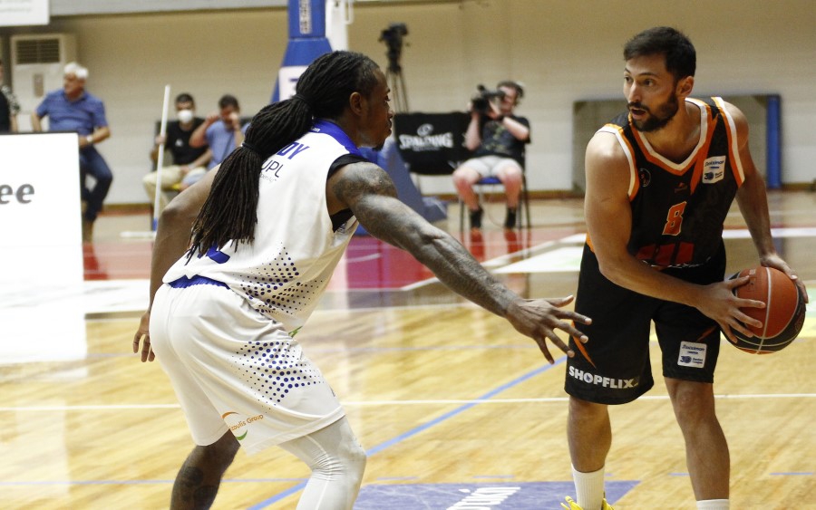 Διπλοβάρδια για τον Μάκη Γιατρά την Πέμπτη (23/06) - Στις 17.00 o 5ος τελικός Α1, στις 19.45 τo φιλικό της Εθνική Νέων!