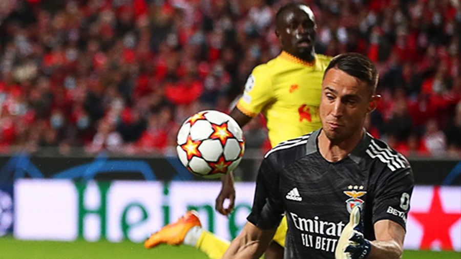 Κλοπ: «Βλαχοδήμος, ο κορυφαίος της Μπενφίκα!» (video)