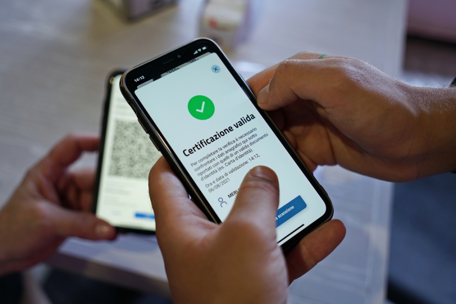 Ιταλία: Προπονήσεις και αγώνες μόνο με εμβολιασμένους αθλητές στα κλειστά γήπεδα!