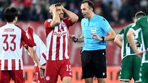 Ο Elite Ζοάο Πινέιρο στο Ολυμπιακός - Λεβερκούζεν