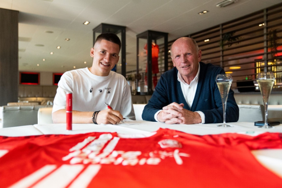 Και επίσημα «Ολλανδός» ο Τζόλης!