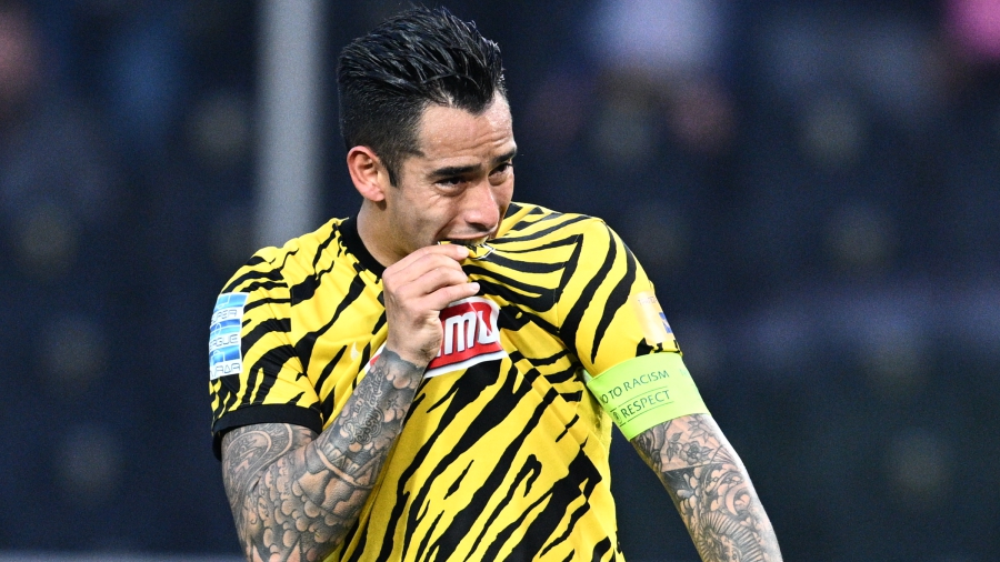 ΑΕΚ - Αστέρας Τρίπολης 1-0: Κεφαλιά «ψαράκι» και... γκολ από τον Αραούχο! (video)