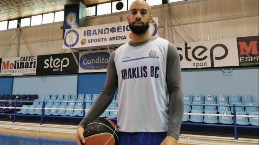 Έιμπραμς: «Είμαι πολυσύνθετος παίκτης, δυνατό μου σημείο το τρίποντο»