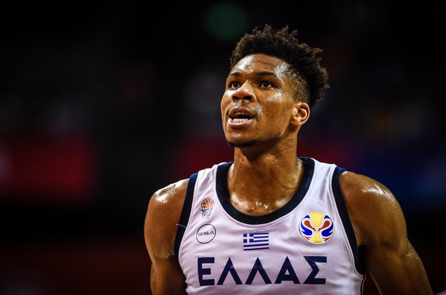 Ευρωμπάσκετ 2022: H FIBA έκανε αντίστροφη μέτρηση με την φανέλα του Γιάννη!