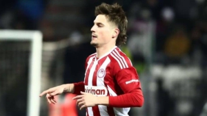 Ολυμπιακός: Εσπευσμένη επιστροφή Κανός στην Ισπανία, «έφυγε» η μητέρα του