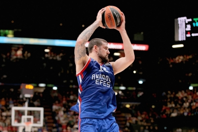 Αναντολού Εφές: Ανατροπή με Μοερμάν, μένει στην Τουρκία!