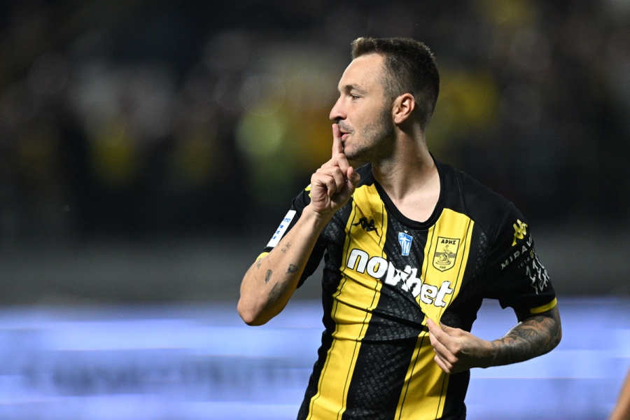 Απίστευτο γκολ ο Μορόν, ισοφαρίζει ο Άρης τον ΠΑΟΚ: Η ΑΕΚ παίρνει… πρωτάθλημα, με 40 λεπτά να μένουν!