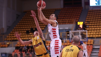 2ος ημιτελικός Final-4 Κυπέλλου μπάσκετ: Ολυμπιακός - ΑΕΚ 76-70 (τελικό)