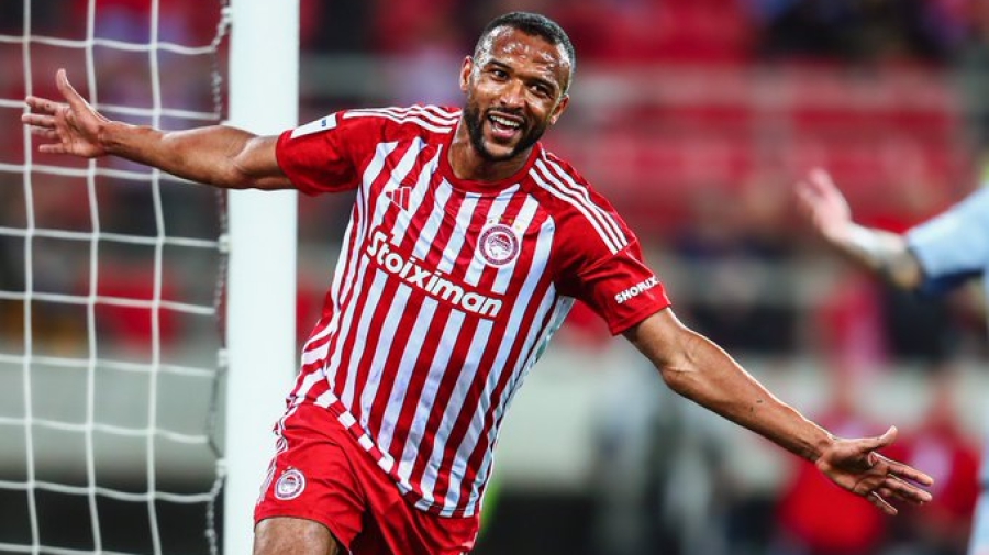 Ποιο ιστορικό σερί, θρύλου του Ολυμπιακού, «κινδυνεύει» από τον Ελ Κααμπί; (video)