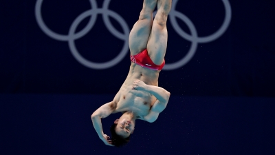 Καταδύσεις: Η πρώτη θέση του βάθρου στα 3 μέτρα ανήκει στον Κινέζο Τσιέ