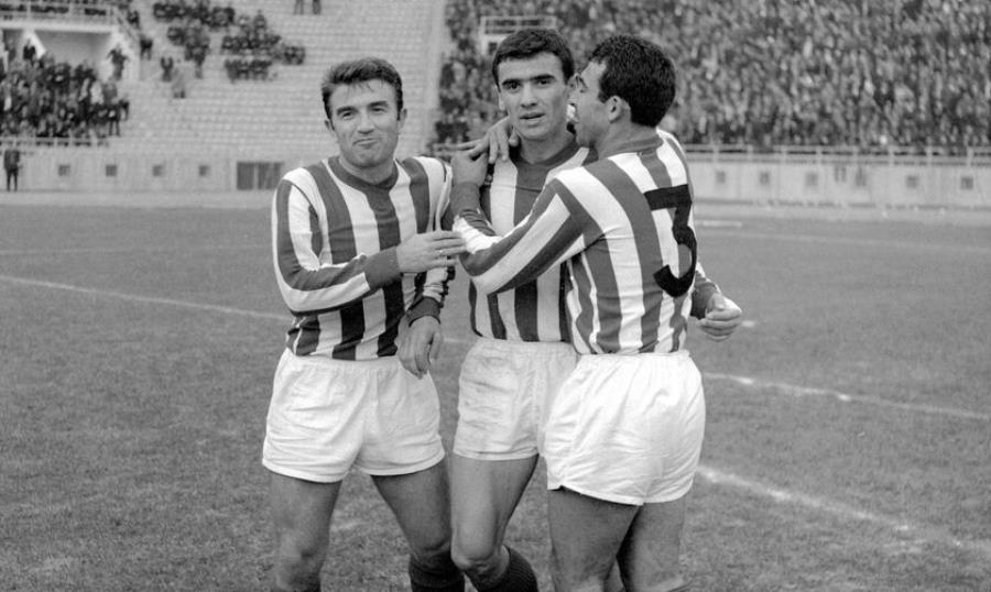 Έμπαινε Γιούτσο: Πως από την Ουγγαρία ήρθε στον Ολυμπιακό και έγινε….  Θρύλος!