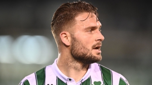 Μπαρτ Σένκεφελντ: Όταν σκοράρει, ο Παναθηναϊκός φεύγει με το τρίποντο (video)