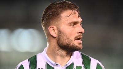 Μπαρτ Σένκεφελντ: Όταν σκοράρει, ο Παναθηναϊκός φεύγει με το τρίποντο (video)