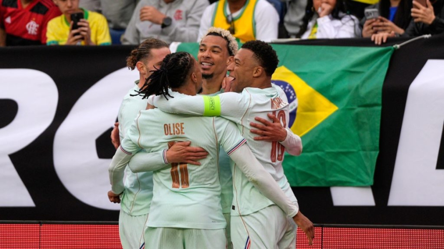 Η Γαλλία των 10 παικτών «έκαμψε» τη Σελεσάο σε μία φιλική ντερμπάρα!