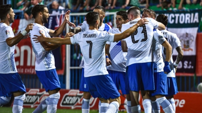 ΕΘΝΙΚΗ: Με τον κορμό της και τον...Ουρουγουανό της ξαναγίνεται ΟΜΑΔΑ!