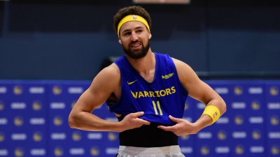 Κλέι Τόμπσον: Κοντά στη μεγάλη επιστροφή ο «διόσκουρος» του Κάρι