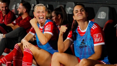 Η γυναικεία ομάδα της Μπάγερν Μονάχου χόρεψε... συρτάκι! (video)