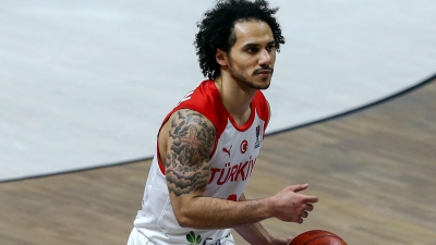 Νοκ άουτ από το EuroBasket ο Λάρκιν - Χάνει το ξεκίνημα της Euroleague
