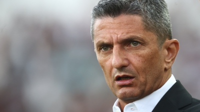 Λουτσέσκου: «Χρειαζόμαστε χρόνο, δε σημαίνει κάτι η πρόκριση!»