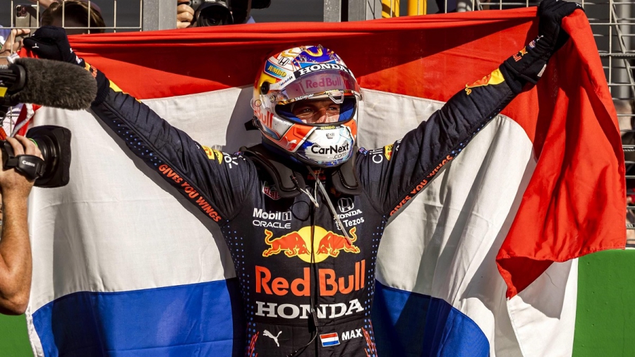 Αϊντχόφεν: Το μήνυμα στήριξης στον Μαξ Φερστάπεν! (video)