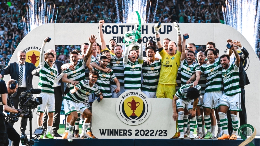 Σέλτικ - Ινβερνές 3-1:«Σάρωσαν» τα πάντα στη Σκωτία οι Κέλτες - 8ο τρεμπλ στην ιστορία τους!