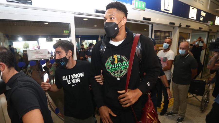 Αντετοκούνμπο: «Να ξαναζήσουμε τέτοιες στιγμές όχι μόνο με το Milwaukee, αλλά και με την Εθνική» (video)