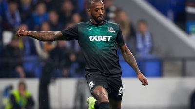 Απόλλων Σμύρνης: Ανακοίνωσε τους Μανουέλ Φερνάντες και Τζέρι Εμπακογκού