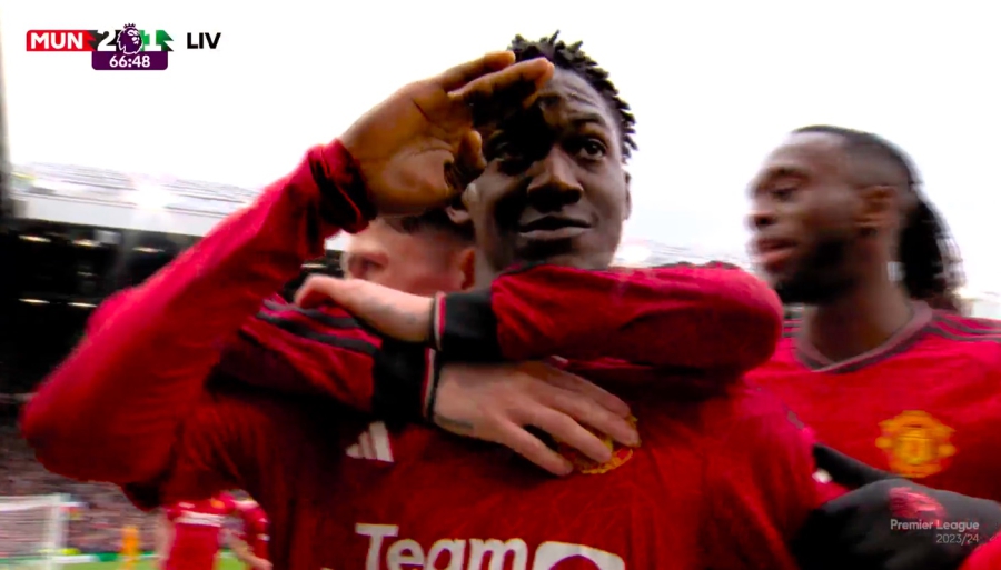 Μάντσεστερ Γιουνάιτεντ – Λίβερπουλ 2-1: Τρομερή ανατροπή, φοβερό γκολ ο Μέινου! (video)