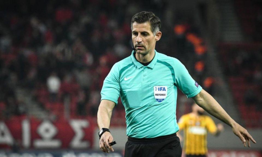 Η απόφαση του Σιδηρόπουλου που ξεσήκωσε αντιδράσεις: Το «πέναλτι – κόκκινη» που έγινε… επιθετικό φάουλ! (video)