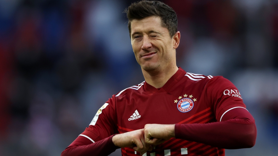 Ο Λεβαντόφσκι έχει πάρει την Μπάγερν Μονάχου από το... χέρι και με 28 γκολ ήδη, «τρέχει» για νέο ρεκόρ! (video)