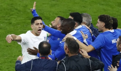 Ο captain της γαλανόλευκης Τάσος Μπακασέτας μίλησε: «Ό,τι και να γίνει είμαστε μαζί από το πρώτο μέχρι και το τελευταίο λεπτό»! (video)