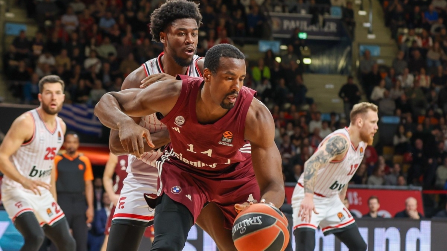 Ο Ιμπάκα «καλωσόρισε» τον Μόουζες Ράιτ στον μαγικό κόσμο της Euroleague (video)