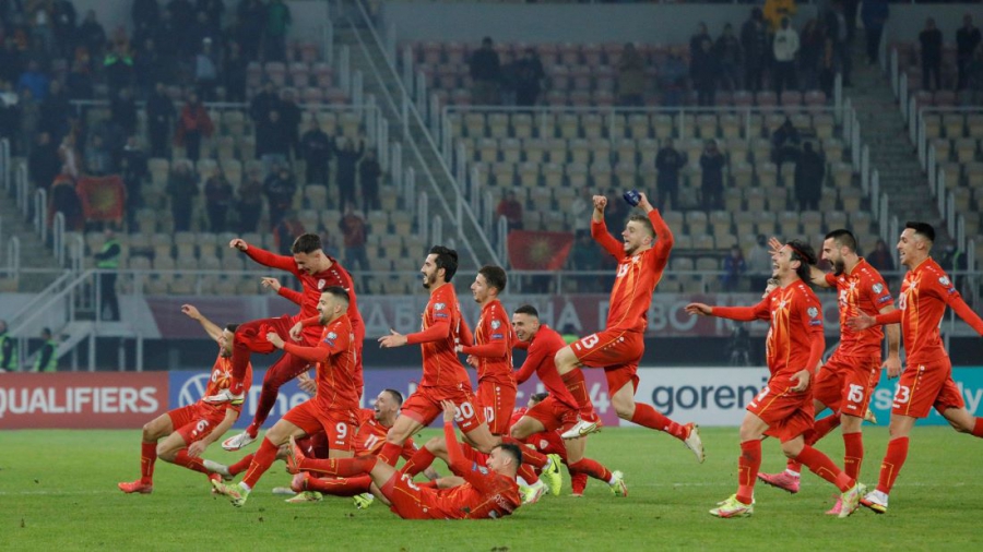 Βόρεια Μακεδονία: Πριμ μισού εκατομμυρίου από τον πρωθυπουργό σε περίπτωση πρόκρισης