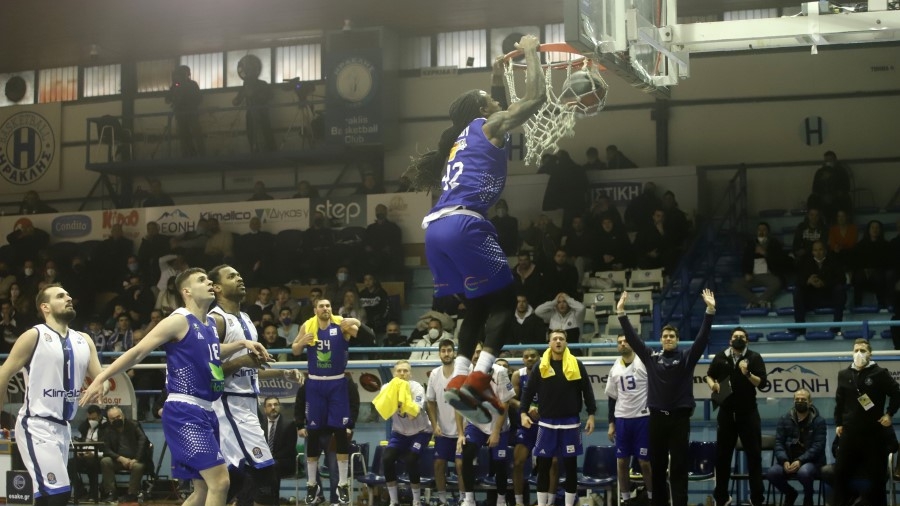 Πέρασε από το Ιβανώφειο η Λάρισα (85-90), με τον Ηρακλή να κυριαρχεί μόλις για ένα δεκάλεπτο (video)