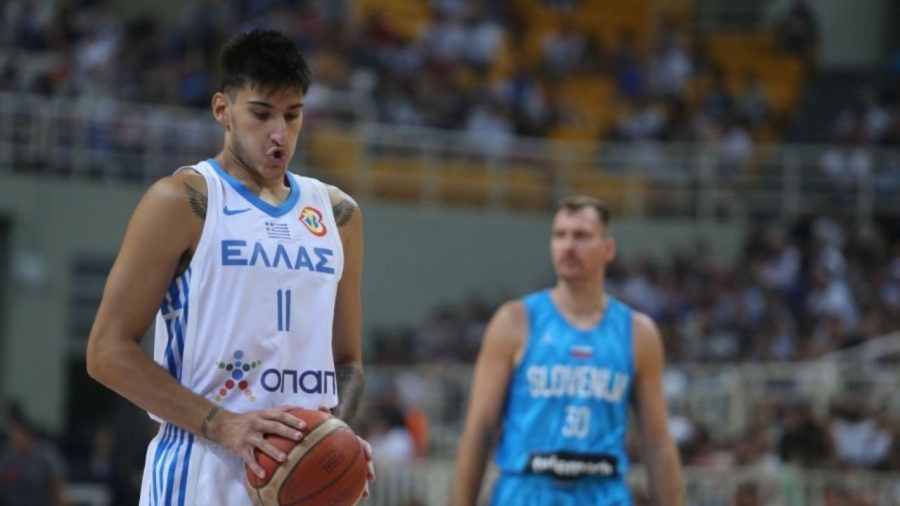 Εθνική ομάδα: «Κόπηκαν» οι Καλαϊτζάκης και Τσαλμπούρης - Η γαλανόλευκη δωδεκάδα για το Παγκόσμιο!