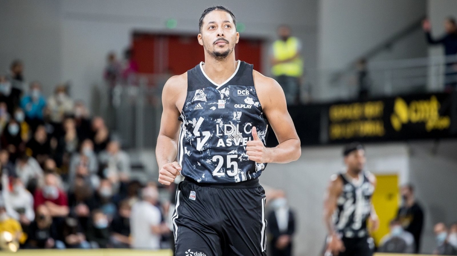 Βιλερμπάν: Τρεις εβδομάδες εκτός ο Χάουαρντ