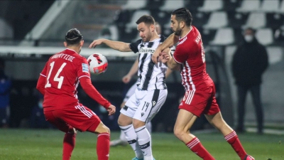 Οι μάχες μεταξύ των ομάδων των play off στην κανονική διάρκεια: Η κυριαρχία του Ολυμπιακού και ο απογοητευτικός Παναθηναϊκός (video)