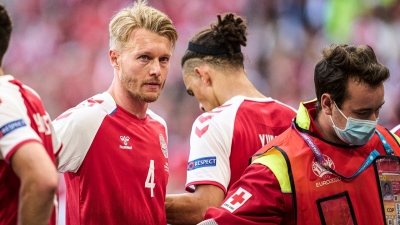 UEFA: Βράβευσε το ιατρικό επιτελείο και τον αρχηγό της Δανίας, Κιάερ, που έσωσαν τον Έρικσεν!